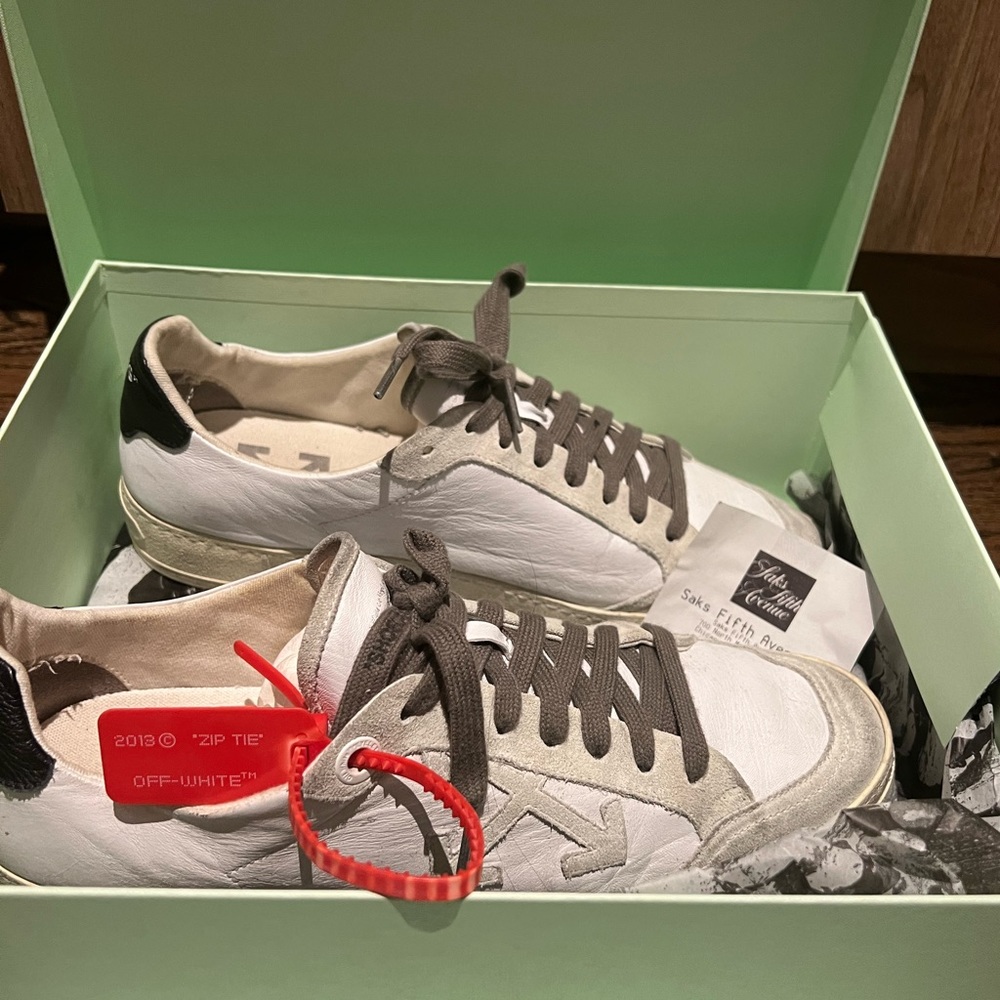 Off-White Arrow Patch Sneakers - image 2
